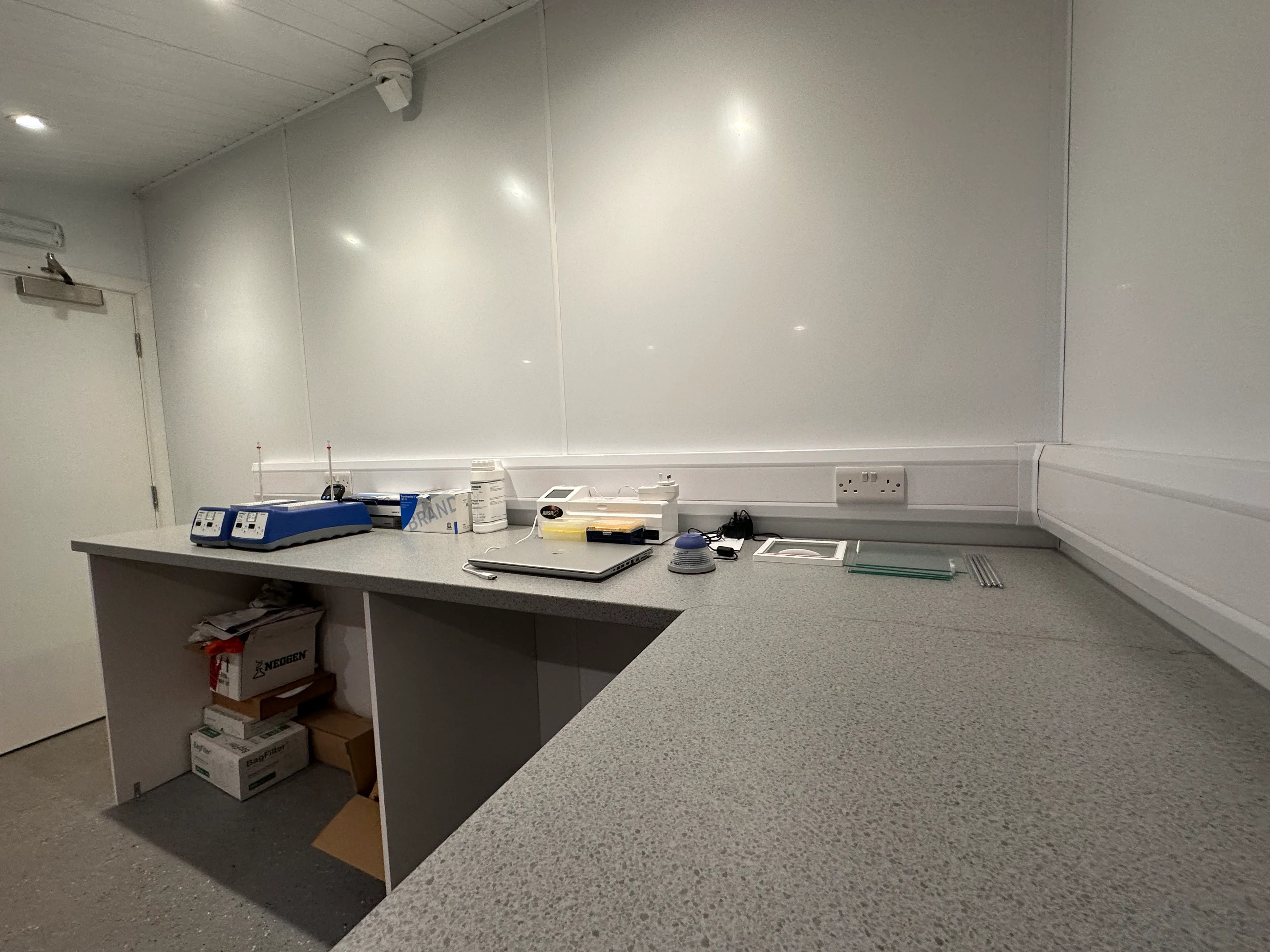 Sample Testing Lab — project photo 3